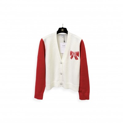 CHANEL BOW-KNIT V-NECK CARDIGAN   